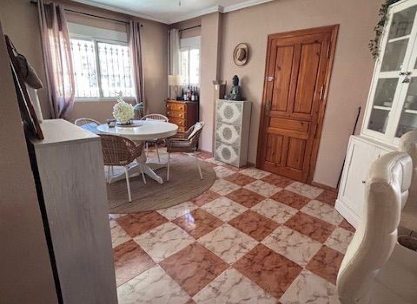 Herverkoop - Villa - Orihuela Costa - La Zenia