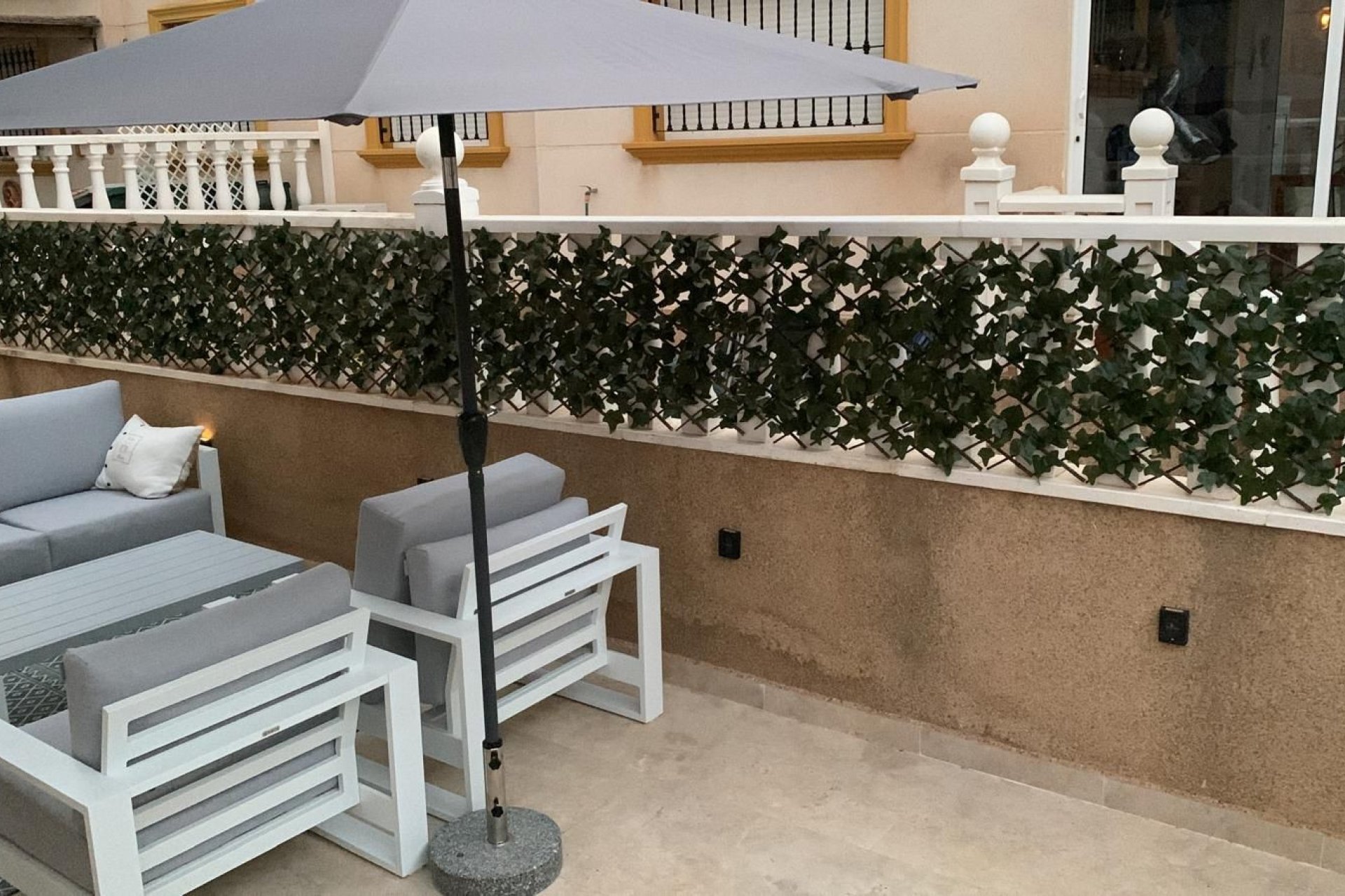 Herverkoop - Villa - Orihuela Costa - La Zenia