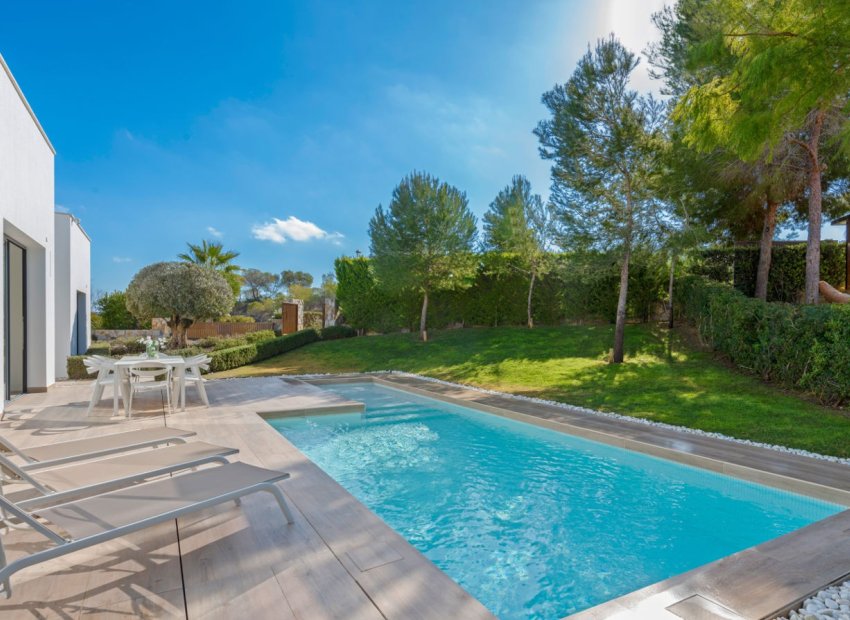 Herverkoop - Villa - Orihuela Costa - Las Colinas golf