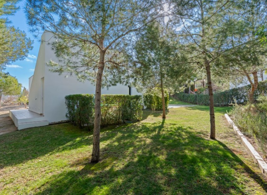 Herverkoop - Villa - Orihuela Costa - Las Colinas golf