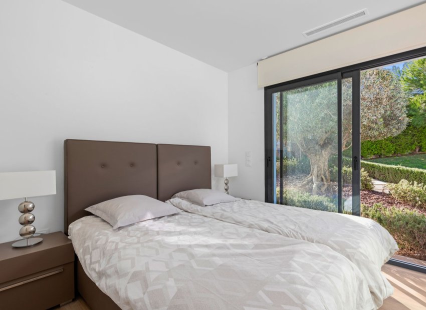 Herverkoop - Villa - Orihuela Costa - Las Colinas golf