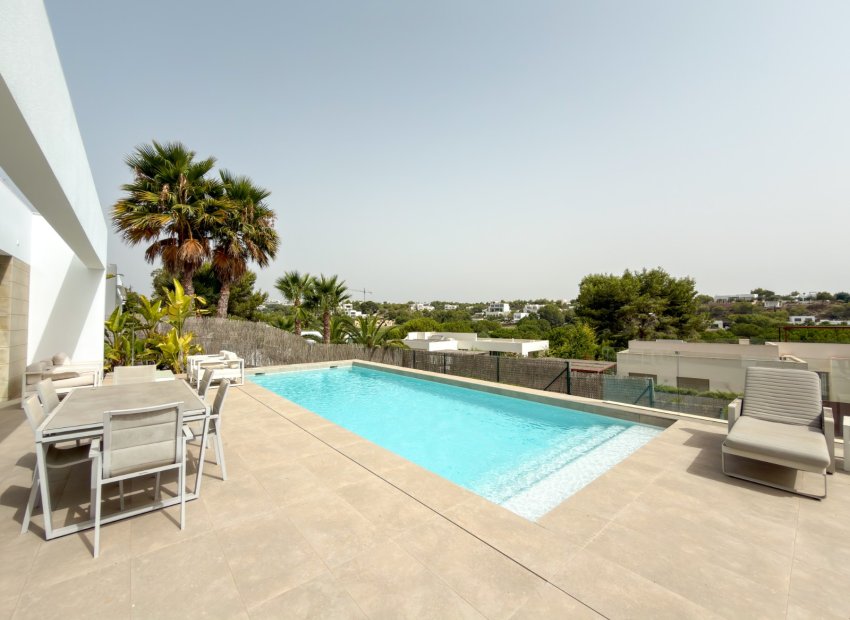 Herverkoop - Villa - Orihuela Costa - Las Colinas golf