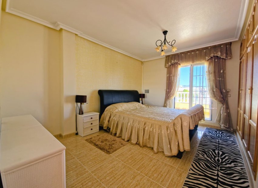 Herverkoop - Villa - Orihuela Costa - Las Filipinas