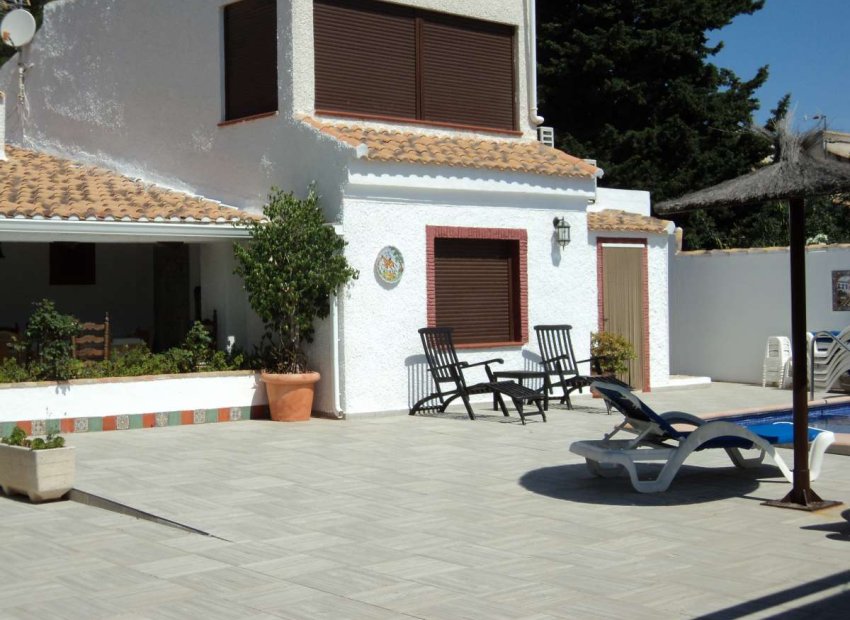 Herverkoop - Villa - Orihuela Costa - Lomas De Cabo Roig