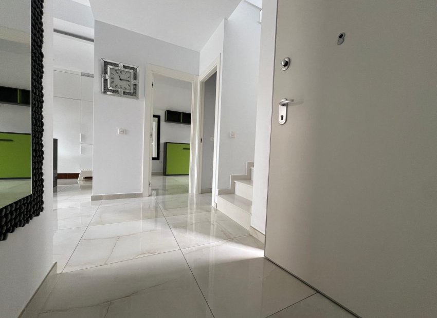 Herverkoop - Villa - Orihuela Costa - Lomas De Cabo Roig