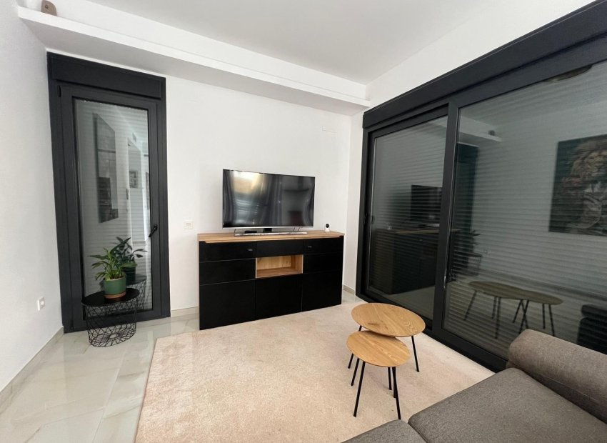 Herverkoop - Villa - Orihuela Costa - Lomas De Cabo Roig