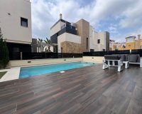 Herverkoop - Villa - Orihuela Costa - Lomas De Cabo Roig