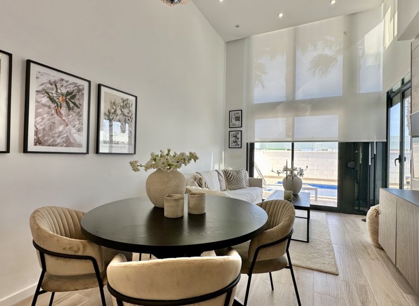 Herverkoop - Villa - Orihuela Costa - Lomas De Cabo Roig