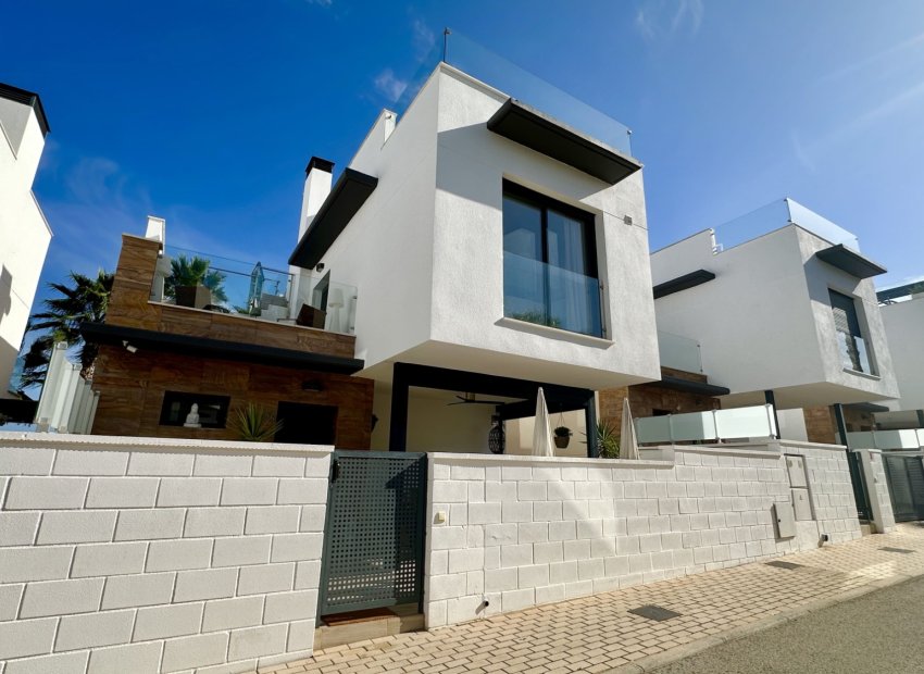 Herverkoop - Villa - Orihuela Costa - Lomas De Cabo Roig