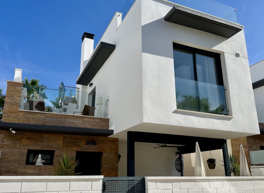 Herverkoop - Villa - Orihuela Costa - Lomas De Cabo Roig