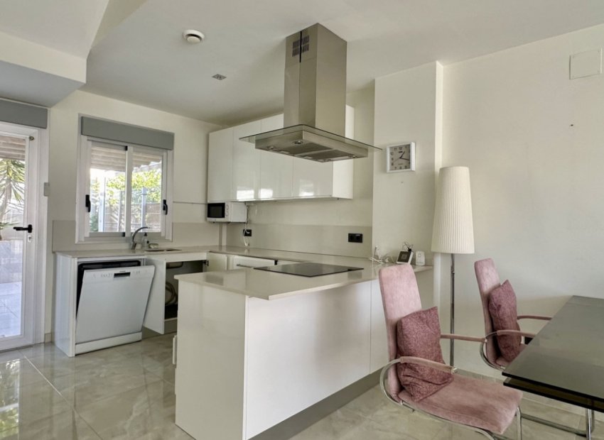 Herverkoop - Villa - Orihuela Costa - Lomas De Cabo Roig