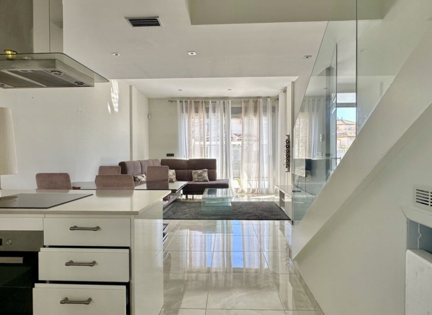 Herverkoop - Villa - Orihuela Costa - Lomas De Cabo Roig