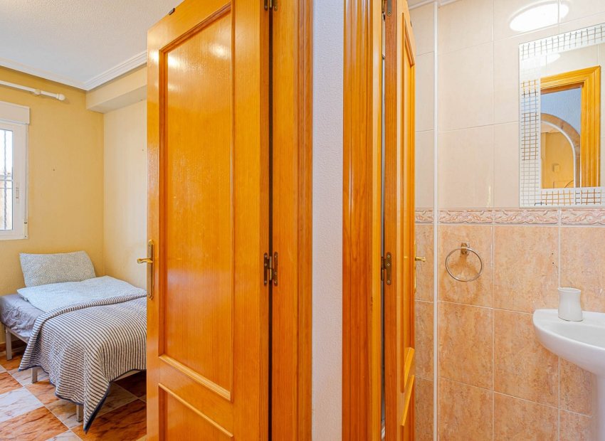 Herverkoop - Villa - Orihuela Costa - Lomas De Cabo Roig