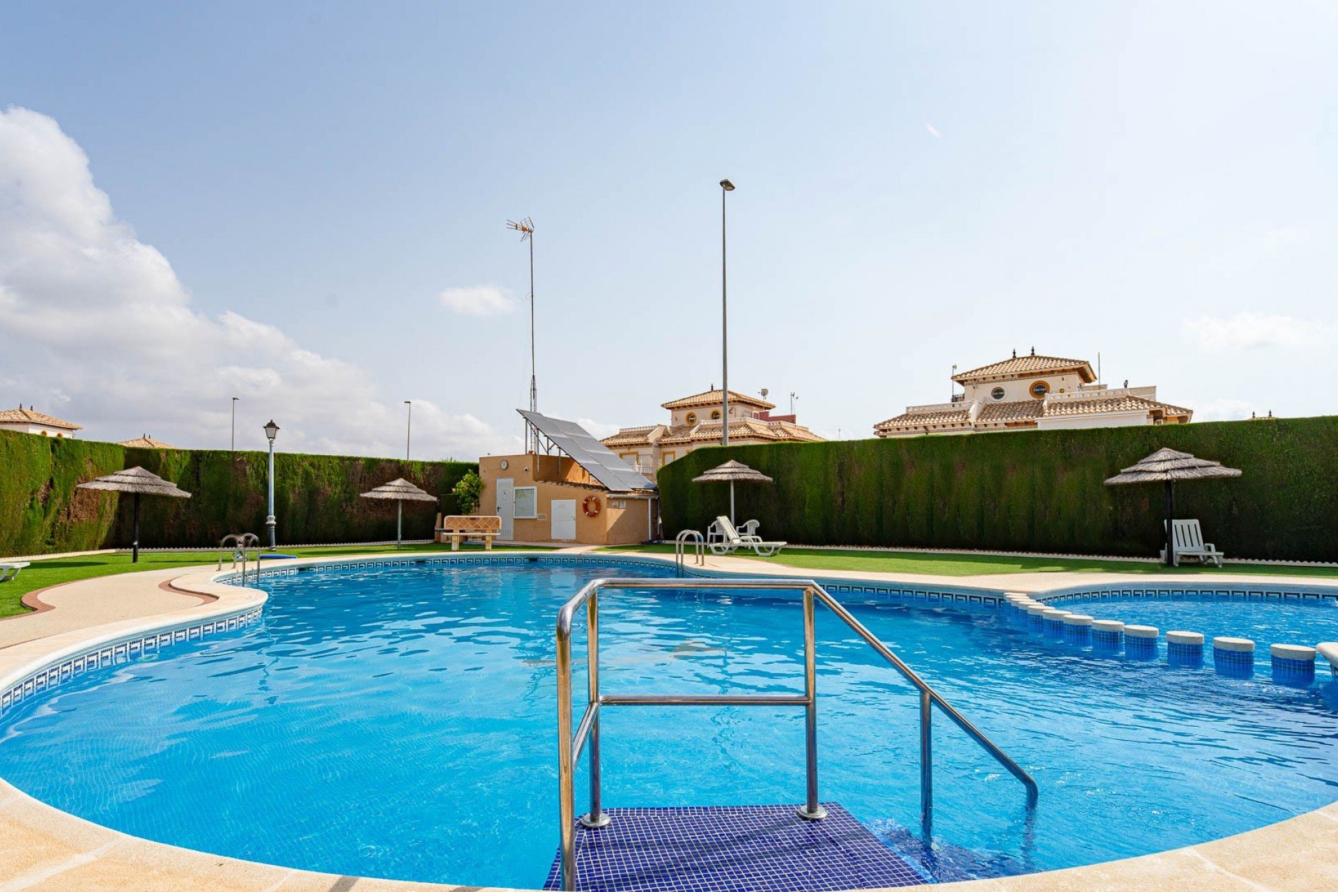 Herverkoop - Villa - Orihuela Costa - Lomas De Cabo Roig