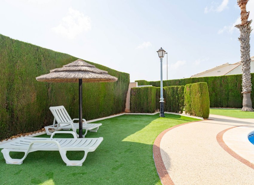 Herverkoop - Villa - Orihuela Costa - Lomas De Cabo Roig