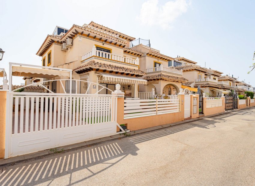 Herverkoop - Villa - Orihuela Costa - Lomas De Cabo Roig