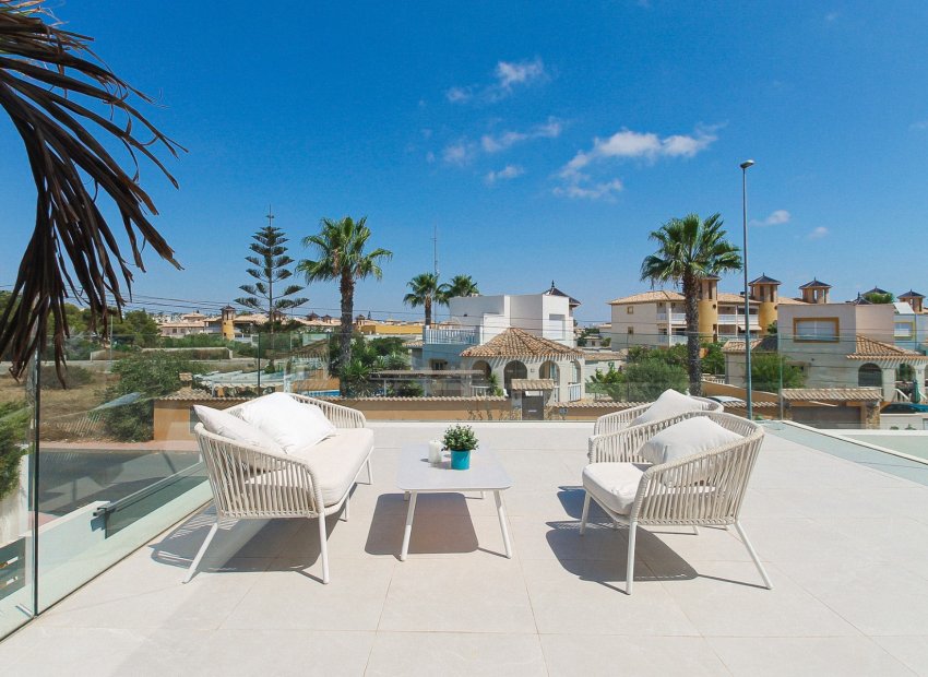 Herverkoop - Villa - Orihuela Costa - Lomas De Cabo Roig
