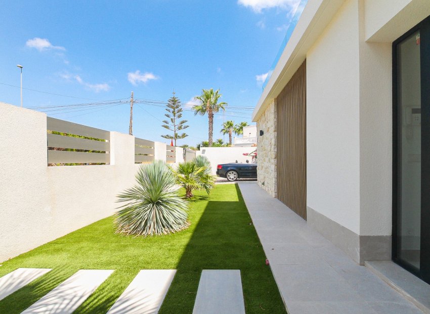 Herverkoop - Villa - Orihuela Costa - Lomas De Cabo Roig