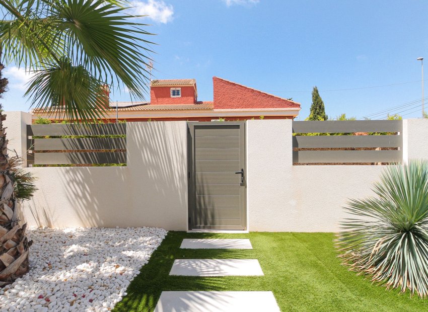 Herverkoop - Villa - Orihuela Costa - Lomas De Cabo Roig