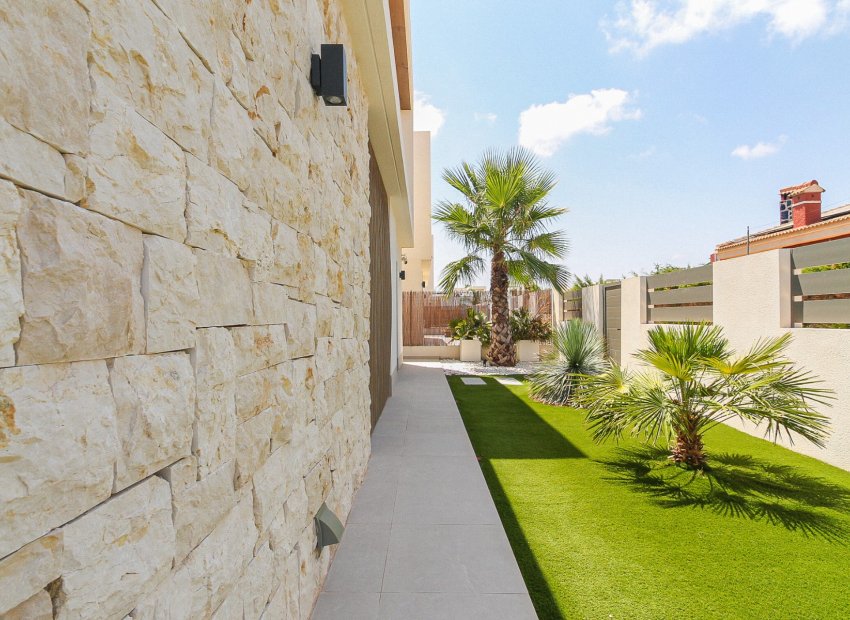 Herverkoop - Villa - Orihuela Costa - Lomas De Cabo Roig