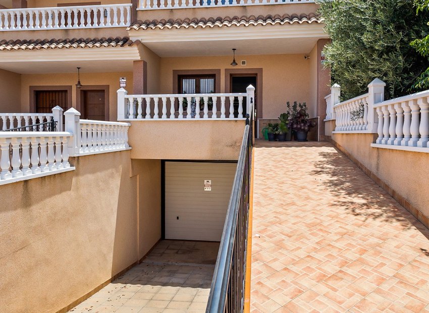 Herverkoop - Villa - Orihuela Costa - Los Altos