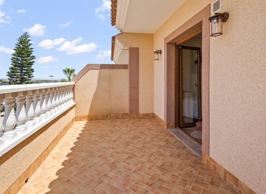 Herverkoop - Villa - Orihuela Costa - Los Altos