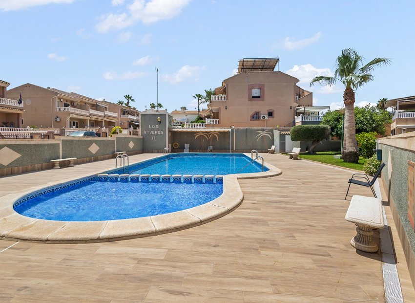 Herverkoop - Villa - Orihuela Costa - Los Altos