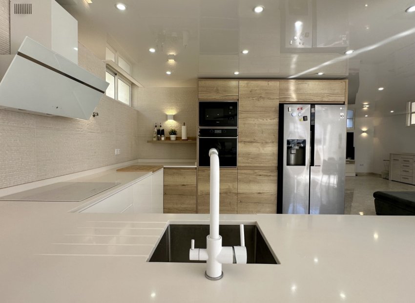 Herverkoop - Villa - Orihuela Costa - Los Altos