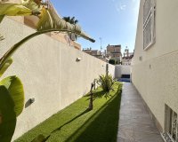 Herverkoop - Villa - Orihuela Costa - Los Altos