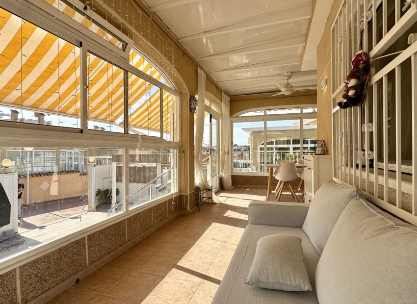 Herverkoop - Villa - Orihuela Costa - Los Altos