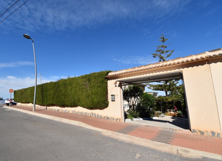 Herverkoop - Villa - Orihuela Costa - Los Balcones