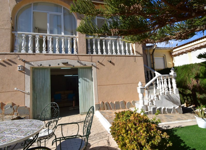 Herverkoop - Villa - Orihuela Costa - Los Balcones