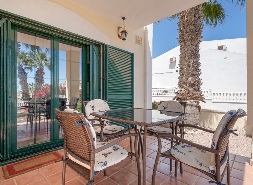 Herverkoop - Villa - Orihuela Costa - Los Dolses