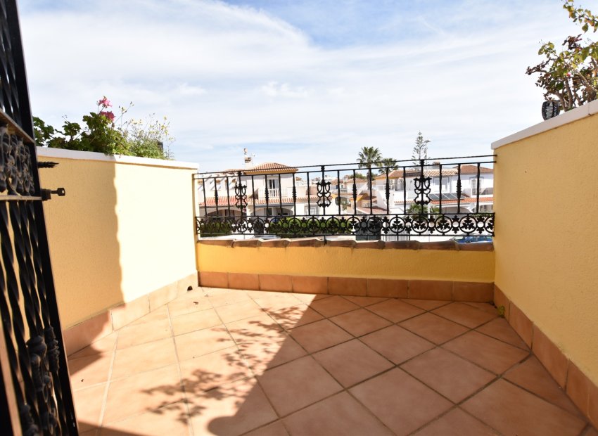 Herverkoop - Villa - Orihuela Costa - Los Dolses