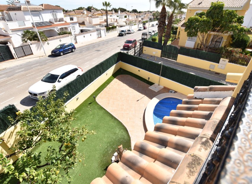 Herverkoop - Villa - Orihuela Costa - Los Dolses
