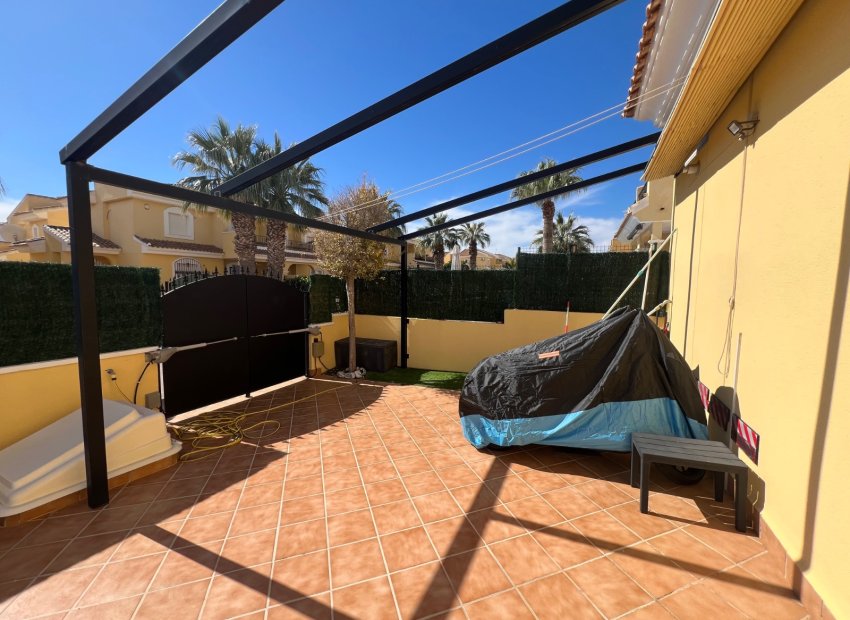 Herverkoop - Villa - Orihuela Costa - Los Dolses