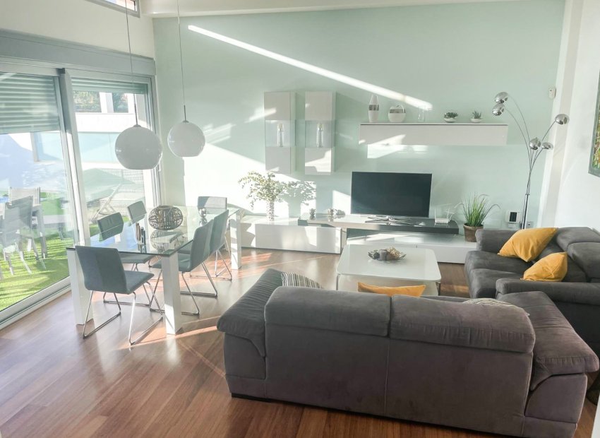 Herverkoop - Villa - Orihuela Costa - Mil Palmeras