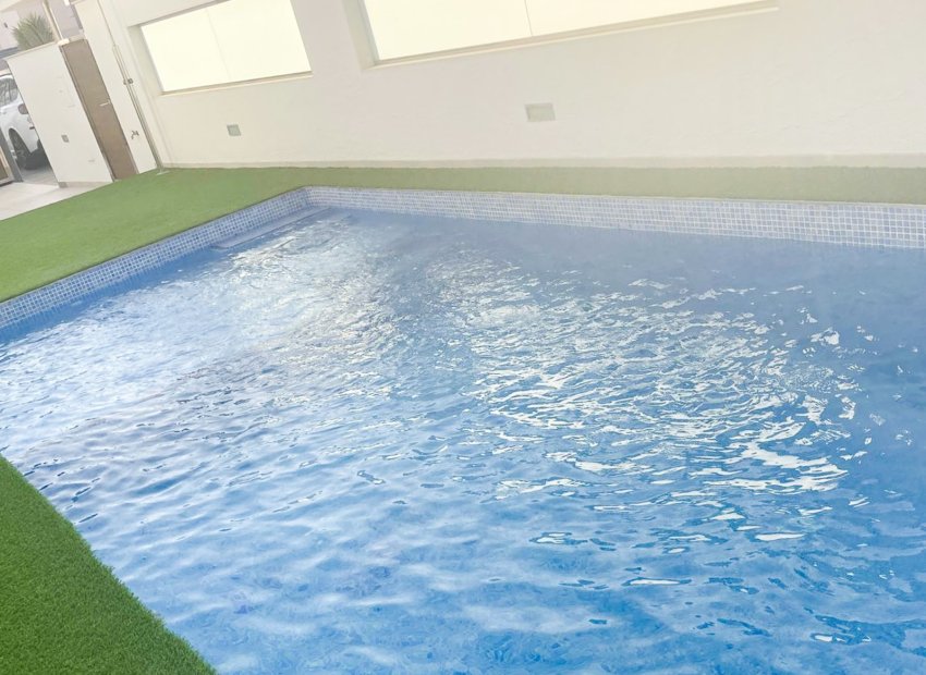 Herverkoop - Villa - Orihuela Costa - Mil Palmeras