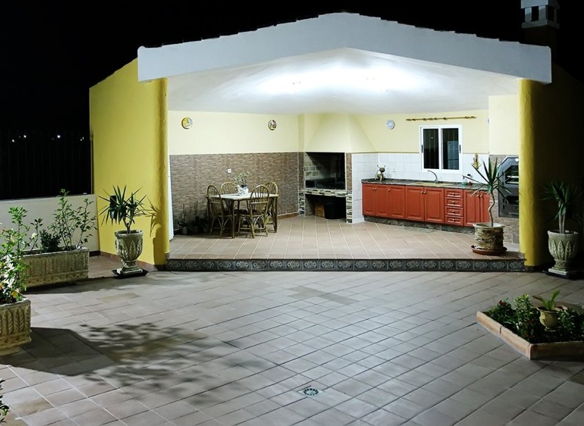 Herverkoop - Villa - Orihuela Costa - Orihuela