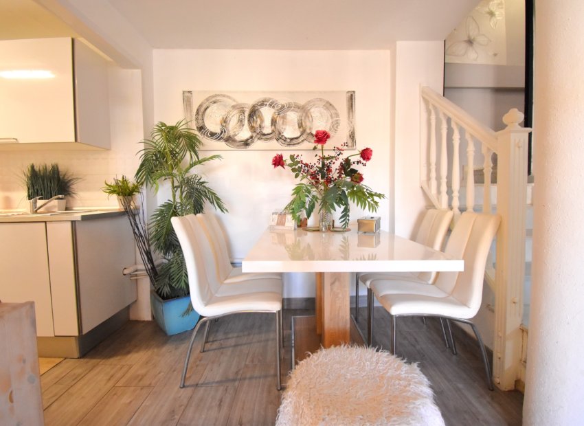 Herverkoop - Villa - Orihuela Costa - Playa Flamenca