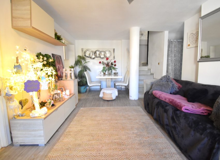 Herverkoop - Villa - Orihuela Costa - Playa Flamenca