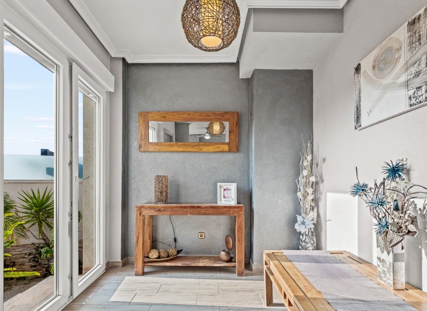 Herverkoop - Villa - Orihuela Costa - Playa Flamenca