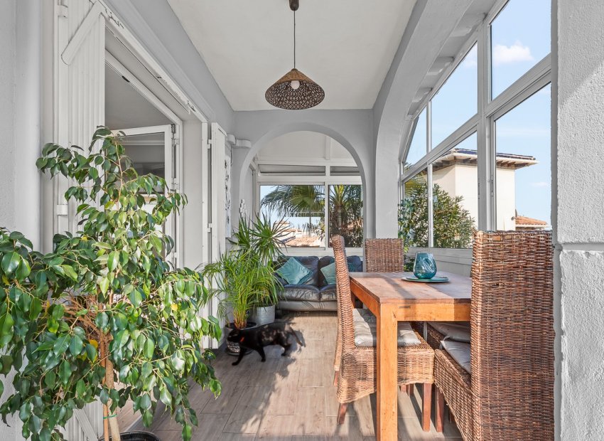 Herverkoop - Villa - Orihuela Costa - Playa Flamenca