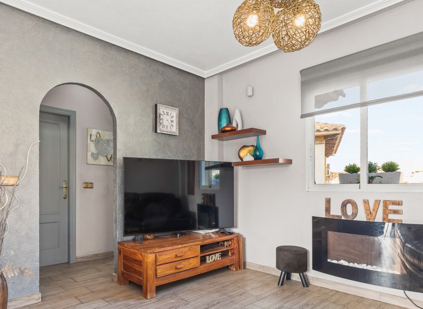 Herverkoop - Villa - Orihuela Costa - Playa Flamenca