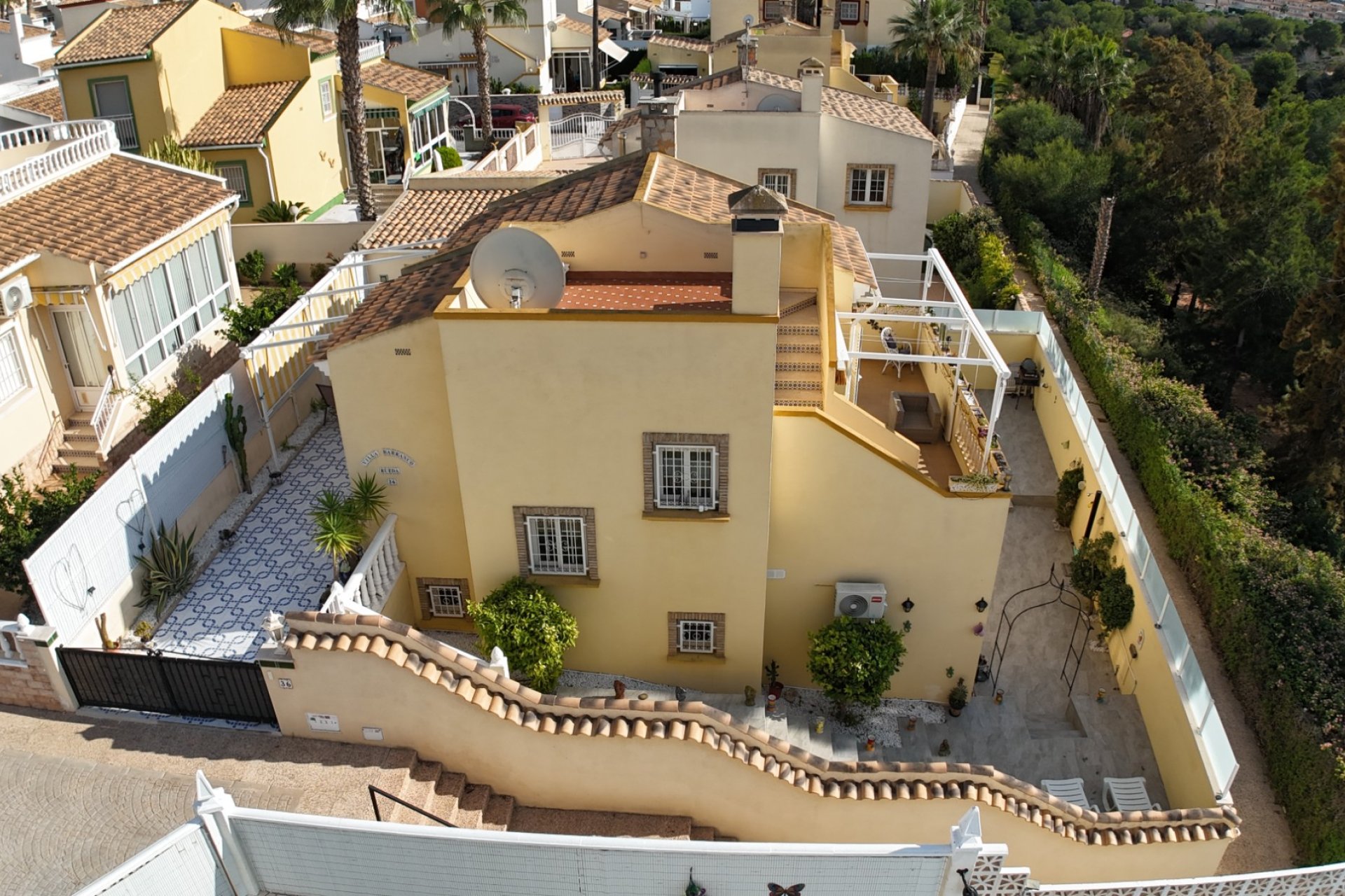 Herverkoop - Villa - Orihuela Costa - Playa Flamenca