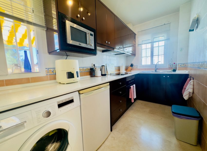 Herverkoop - Villa - Orihuela Costa - Playa Flamenca