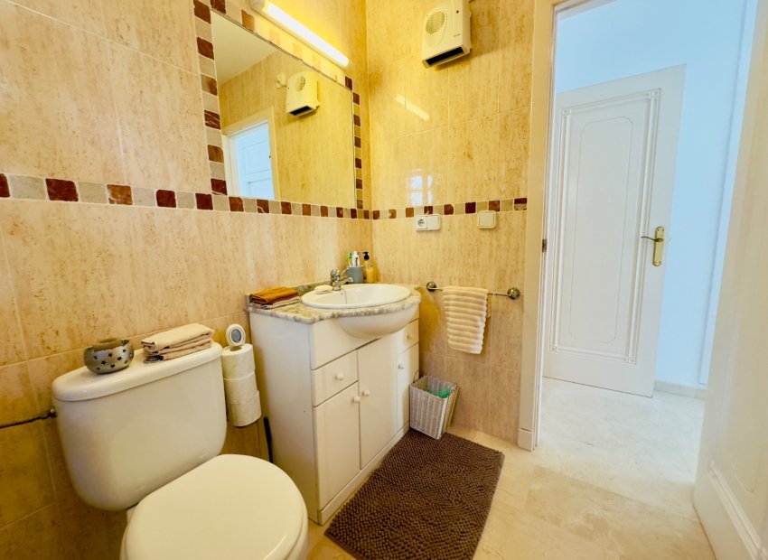 Herverkoop - Villa - Orihuela Costa - Playa Flamenca