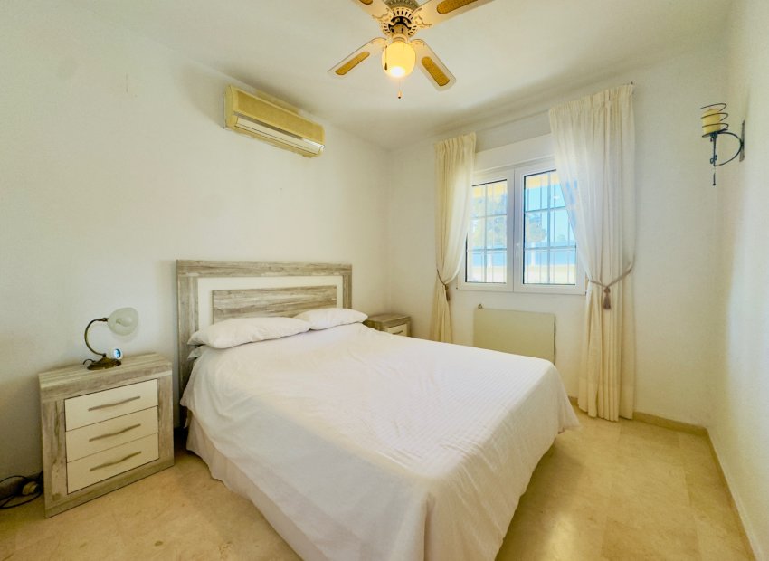 Herverkoop - Villa - Orihuela Costa - Playa Flamenca