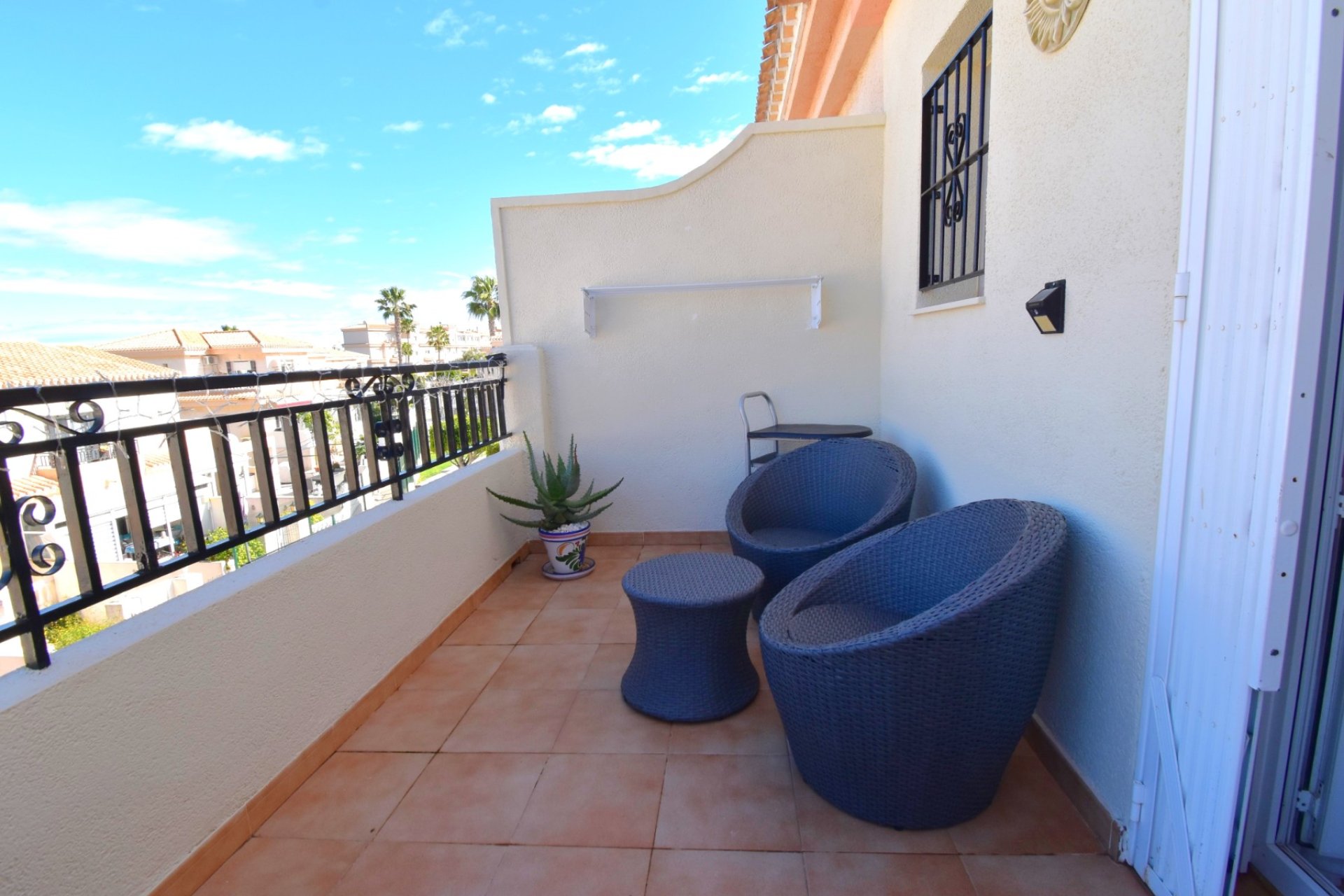 Herverkoop - Villa - Orihuela Costa - Playa Flamenca
