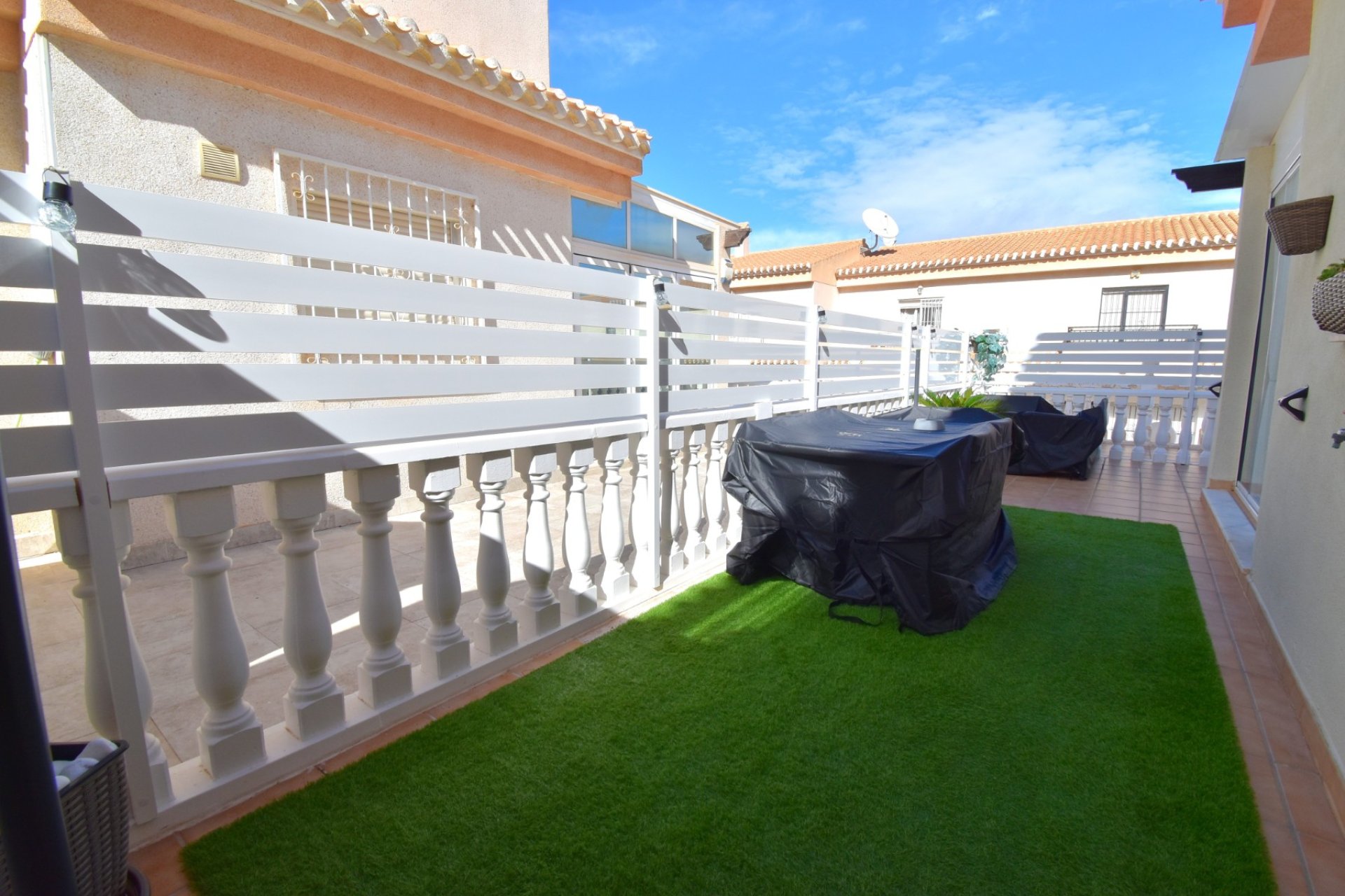 Herverkoop - Villa - Orihuela Costa - Playa Flamenca
